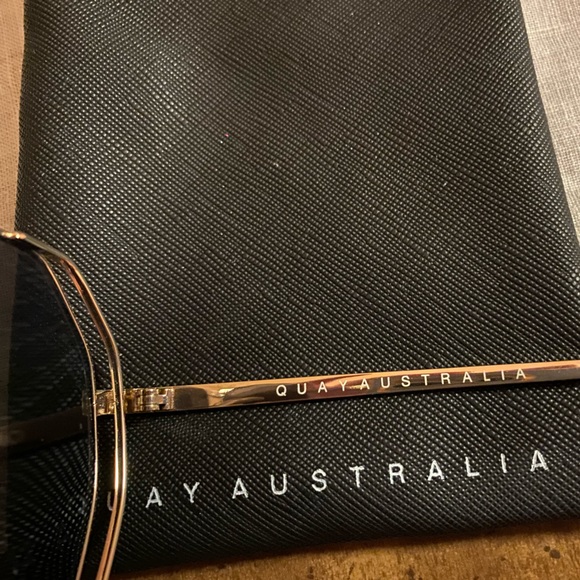 Quay Australia Sunglasses - Picture 8 of 9